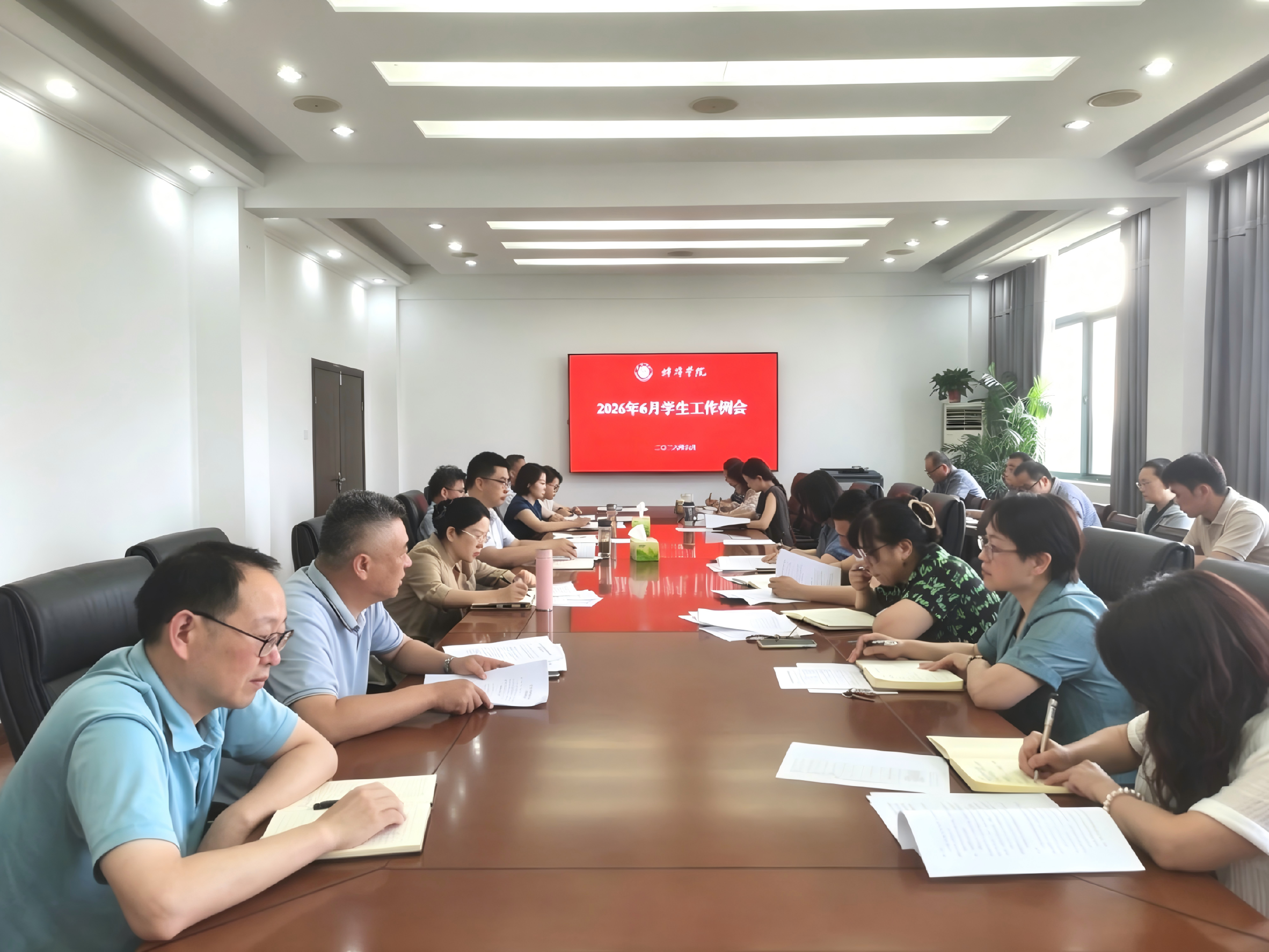 去除图片手机.png